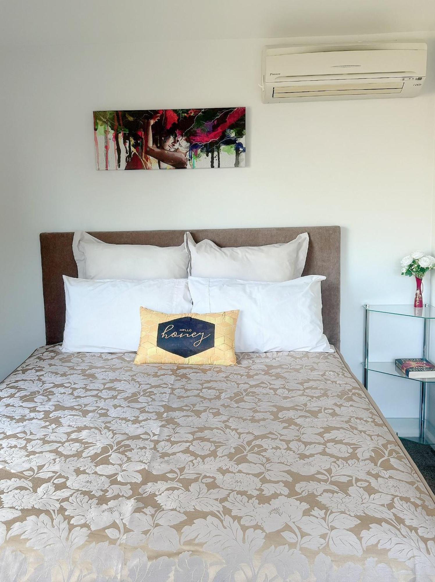 Cozy And Sunny Room Near City To Seapath Christchurch Exterior foto