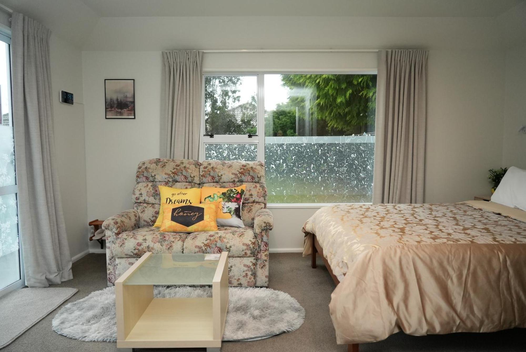 Cozy And Sunny Room Near City To Seapath Christchurch Quarto foto